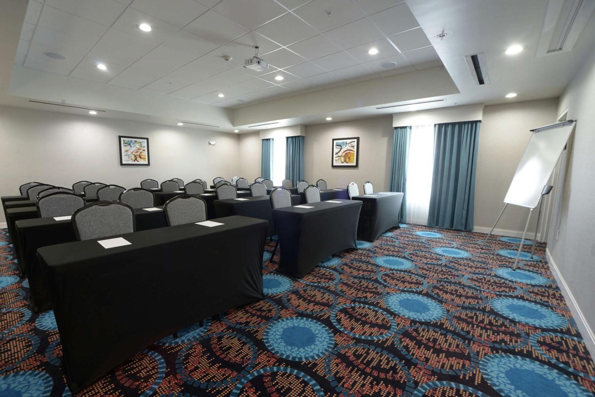 Hampton Inn & Suites Oklahoma City/Quail Springs Exteriör bild
